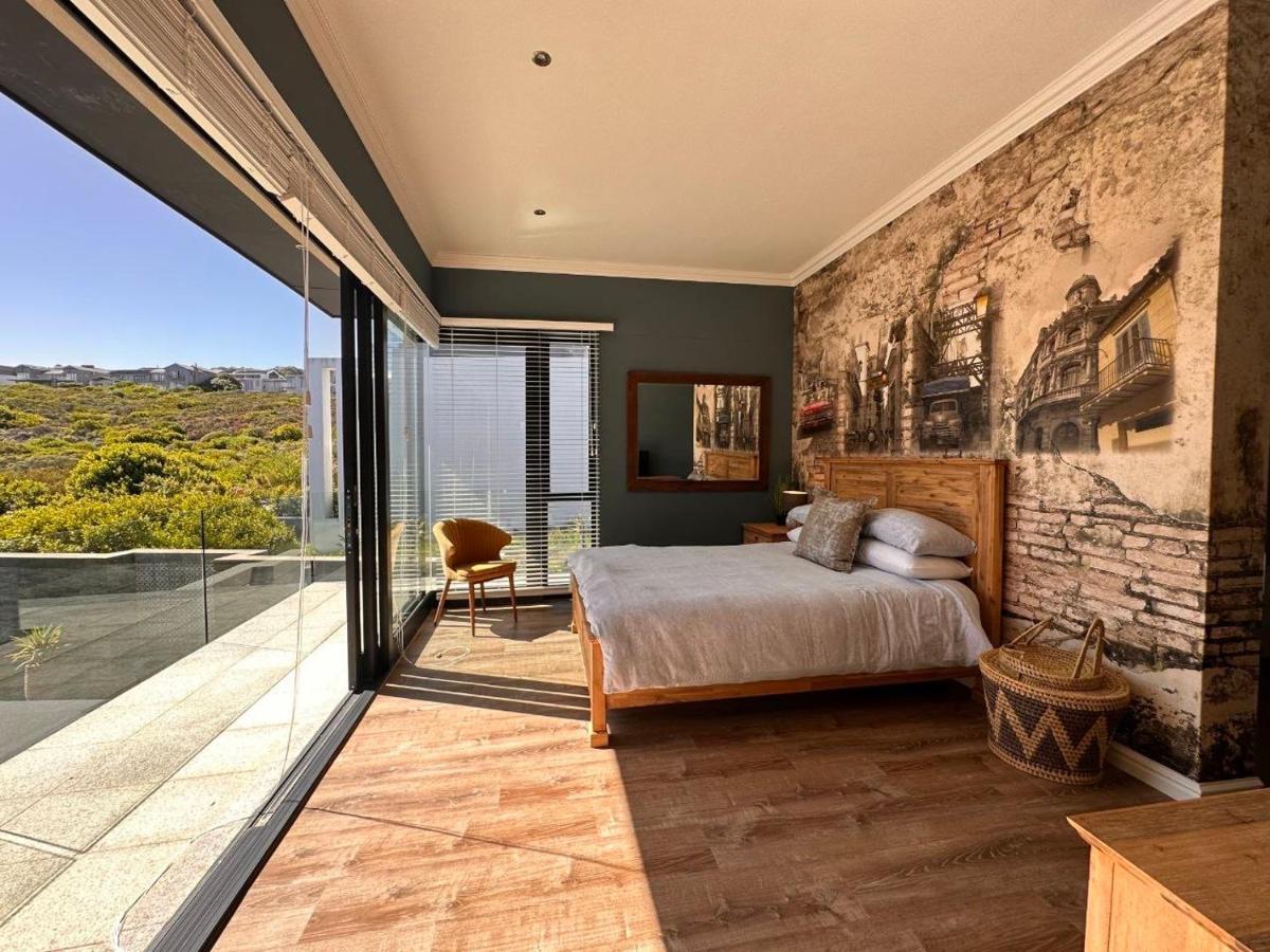 Luxury Home Located On Pinnacle Point Golf Estate Mossel Bay Exterior foto